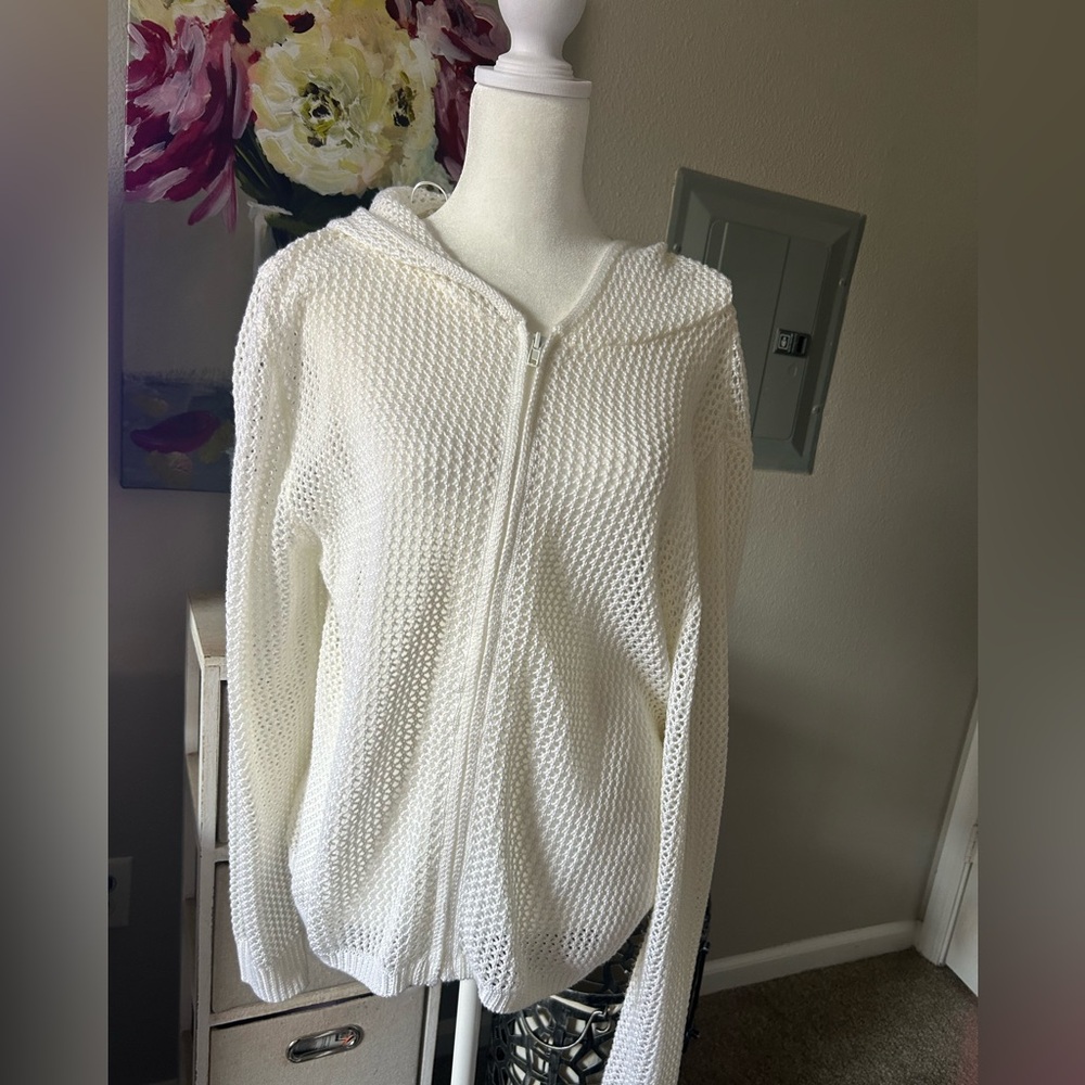 37 Orchard White Knit Sweater XL